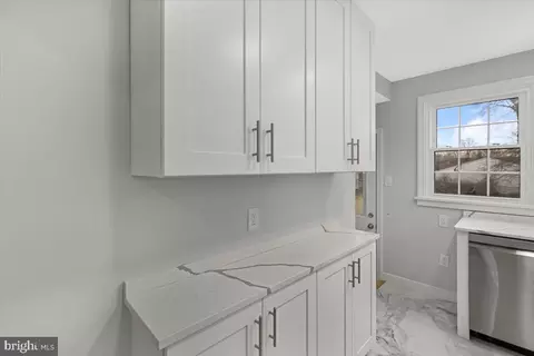 2710 Urbana Dr, Silver Spring, MD 20906 photo 9