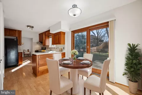 13002 Autumn Dr, Silver Spring, MD 20904 photo 9