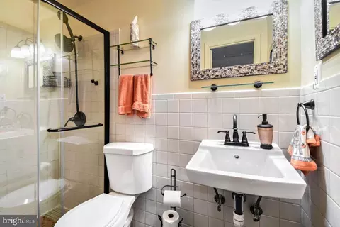 Bath - 631 Symphony Woods Dr, Silver Spring, MD 20901 photo 4 of 4