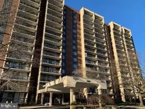 7401 Westlake Ter #113, Bethesda, MD 20817