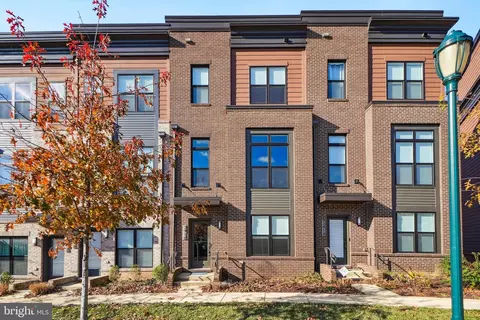 3416 Wood Aster Pl, Rockville, MD 20852