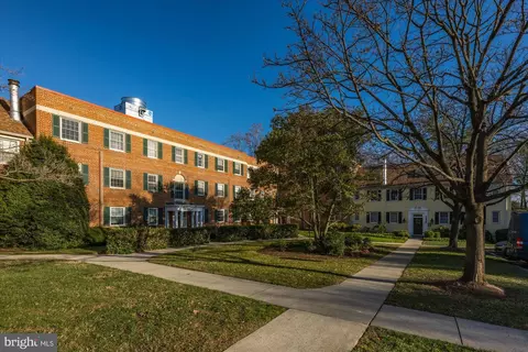 Exterior - 2234 Washington Ave #302, Silver Spring, MD 20910 photo 1 of 2