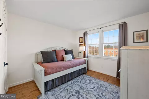 Bedroom - 2234 Washington Ave #302, Silver Spring, MD 20910 photo 2 of 2