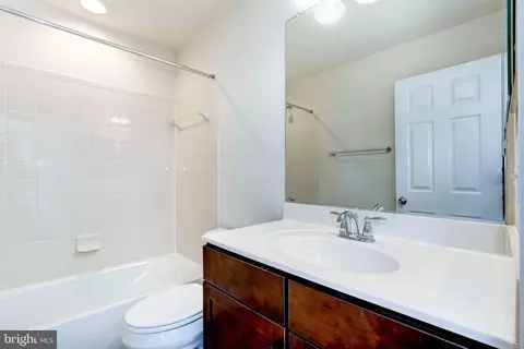 Bath - 3609 Doc Berlin Dr, Silver Spring, MD 20906 photo 3 of 5