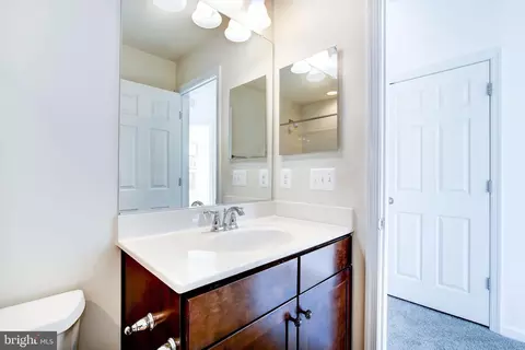 Bath - 3609 Doc Berlin Dr, Silver Spring, MD 20906 photo 5 of 5