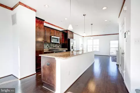Kitchen - 3609 Doc Berlin Dr, Silver Spring, MD 20906 photo 4 of 6