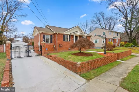 3305 Camden St, Silver Spring, MD 20902 photo 2