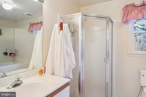 13605 Deckman Ter, Silver Spring, MD 20906 photo 19