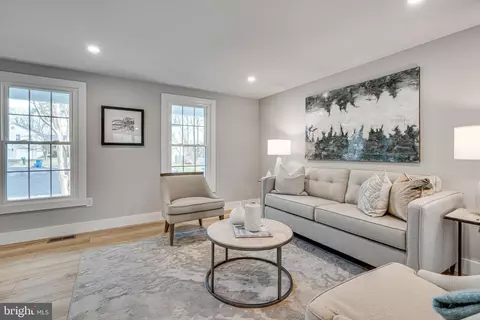 14 Schubert Ct, Silver Spring, MD 20904 photo 10