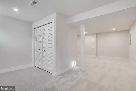 14 Schubert Ct, Silver Spring, MD 20904 photo 32