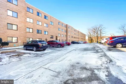 Exterior - 8601 Manchester Rd #513, Silver Spring, MD 20901 photo 2 of 3