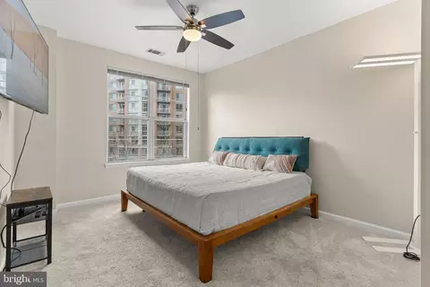 Bedroom - 1201 E West Hwy #409, Silver Spring, MD 20910 photo 1 of 5