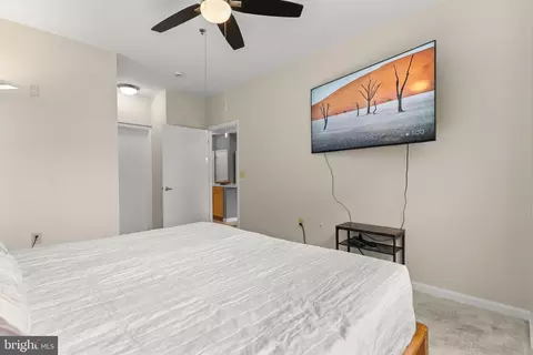 Bedroom - 1201 E West Hwy #409, Silver Spring, MD 20910 photo 3 of 5