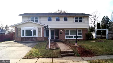 1506 Ladd St, Silver Spring, MD 20902
