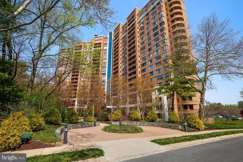 10101 Grosvenor Pl #1614, Rockville, MD 20852