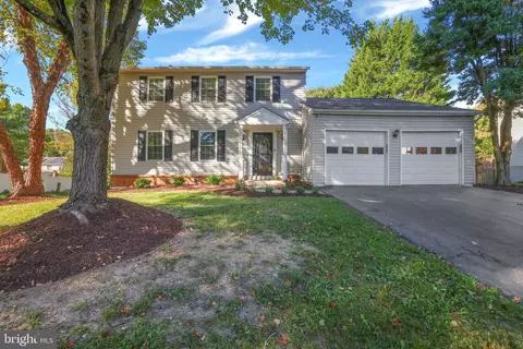 19570 Ridge Heights Dr, Gaithersburg, MD 20879