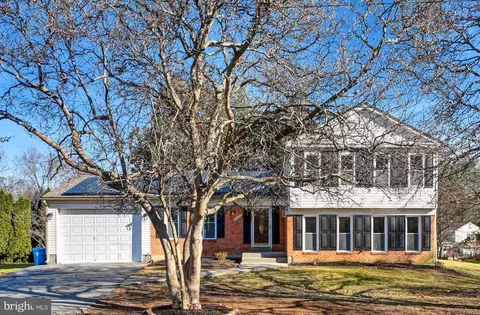 Exterior - 18009 Cashell Rd, Olney, MD 20832 photo 2 of 6