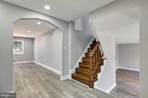 Entry Way - 18009 Cashell Rd, Olney, MD 20832 photo 1 of 3