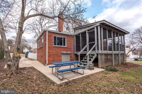 1507 Moffet Rd, Silver Spring, MD 20903 photo 3
