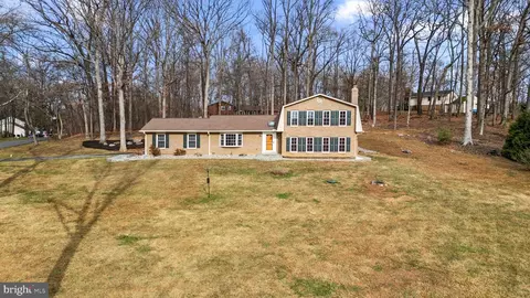 20529 Farcroft Ln, Gaithersburg, MD 20882