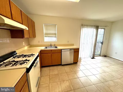 18153 Truffle Ln, Boyds, MD 20841 photo 10