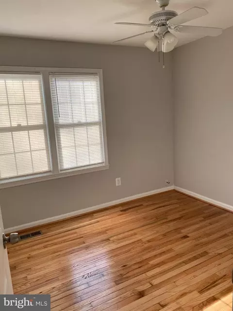 1953 Hickory Hill Ln, Silver Spring, MD 20906 photo 17