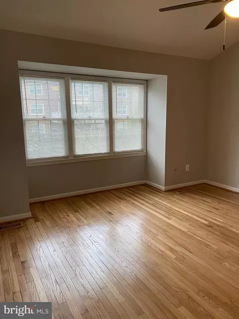 1953 Hickory Hill Ln, Silver Spring, MD 20906 photo 10