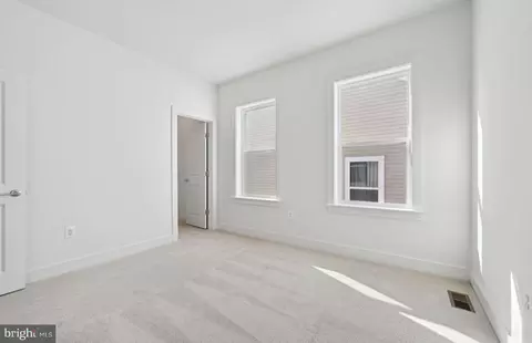 Bedroom - 14511 Sourgum Rd, Boyds, MD 20841 photo 9 of 9