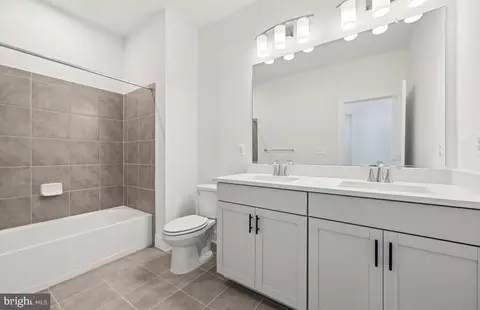Bath - 14511 Sourgum Rd, Boyds, MD 20841 photo 2 of 3