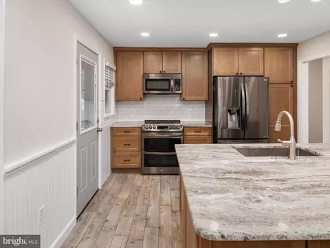 620 Ednor Rd, Ashton, MD 20861 photo 14