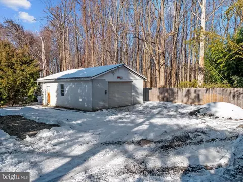 620 Ednor Rd, Ashton, MD 20861 photo 45