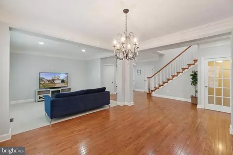 Entry Way - 14206 Drayton Ave, Silver Spring, MD 20904 photo 2 of 4