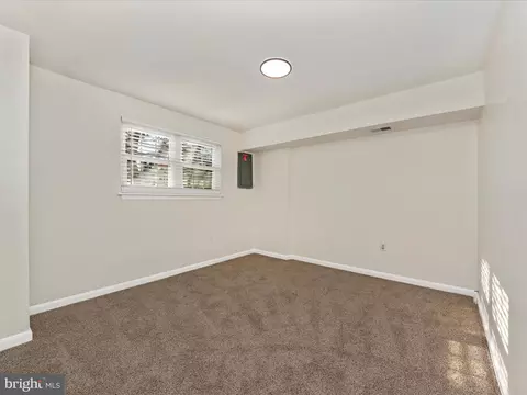 Bedroom - 5 Hunters Gate Ct, Silver Spring, MD 20904 photo 9 of 9