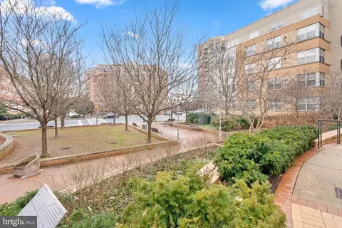 Exterior - 1201 E West Hwy #416, Silver Spring, MD 20910 photo 4 of 6