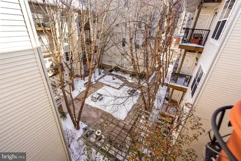 Exterior - 1201 E West Hwy #416, Silver Spring, MD 20910 photo 2 of 6