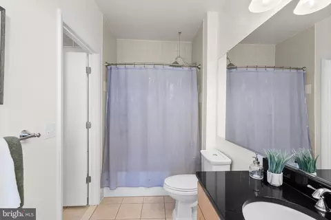Bath - 1201 E West Hwy #416, Silver Spring, MD 20910 photo 1 of 2