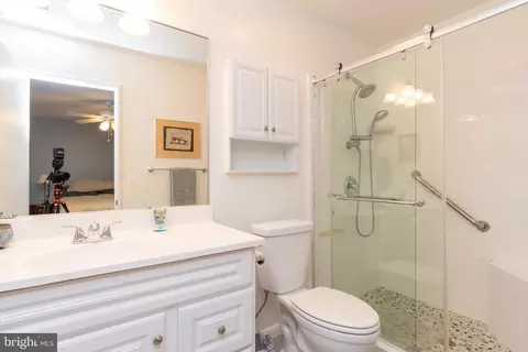 Bath - 3615 Edelmar Ter #131, Silver Spring, MD 20906 photo 1 of 2