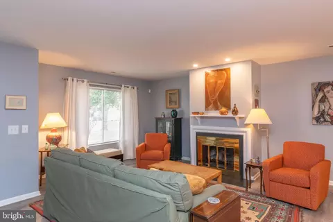 Living - 3615 Edelmar Ter #131, Silver Spring, MD 20906 photo 1 of 1