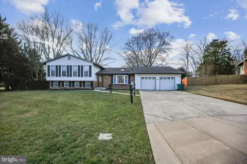 3 Sunnyside Ct, Gaithersburg, MD 20877