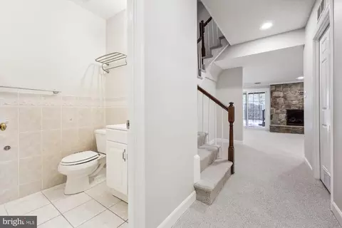 Entry Way - Undisclosed, Potomac, MD 20854 photo 6 of 8