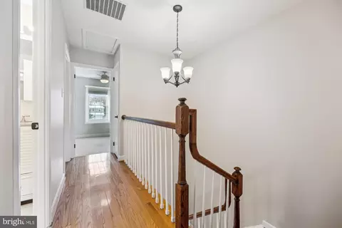 Entry Way - Undisclosed, Potomac, MD 20854 photo 4 of 8
