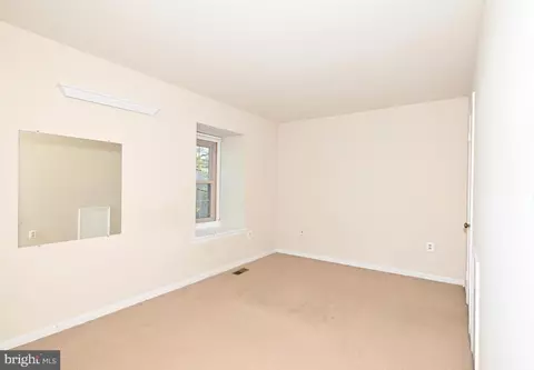 Bedroom - 54 Pennydog Ct #108, Silver Spring, MD 20902 photo 4 of 4