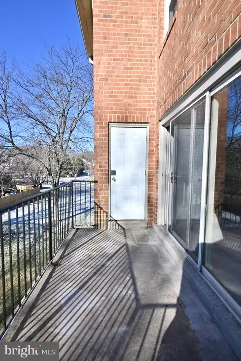 Exterior - 54 Pennydog Ct #108, Silver Spring, MD 20902 photo 3 of 4