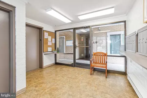 15121 Glade Dr #13-3B, Silver Spring, MD 20906 photo 3
