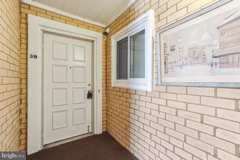 15121 Glade Dr #13-3B, Silver Spring, MD 20906 photo 4
