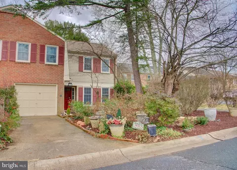 19352 Frenchton Pl, Montgomery Village, MD 20886