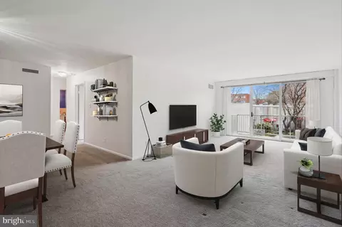 4977 Battery Ln #1-306, Bethesda, MD 20814
