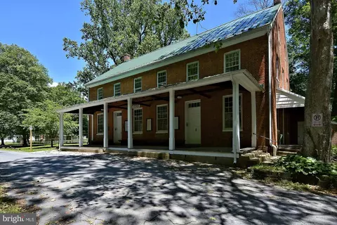 Exterior - 1046 Windrush Ln #38, Sandy Spring, MD 20860 photo 8 of 15