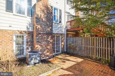 Exterior - 1046 Windrush Ln #38, Sandy Spring, MD 20860 photo 3 of 15