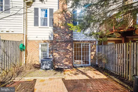 Exterior - 1046 Windrush Ln #38, Sandy Spring, MD 20860 photo 4 of 15